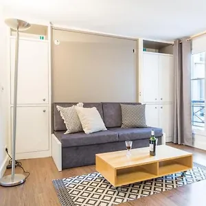 Guestready-designer For 2, Close To Louvre! Parigi